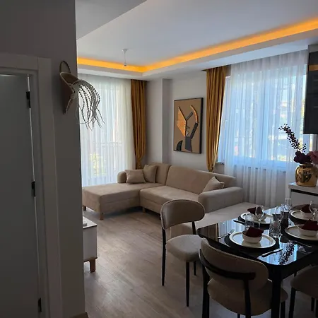 Okurcalar 126 M Havuzlu Bir Yatak Odali Alanya