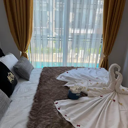 Okurcalar 126 M Havuzlu Bir Yatak Odali Apartament